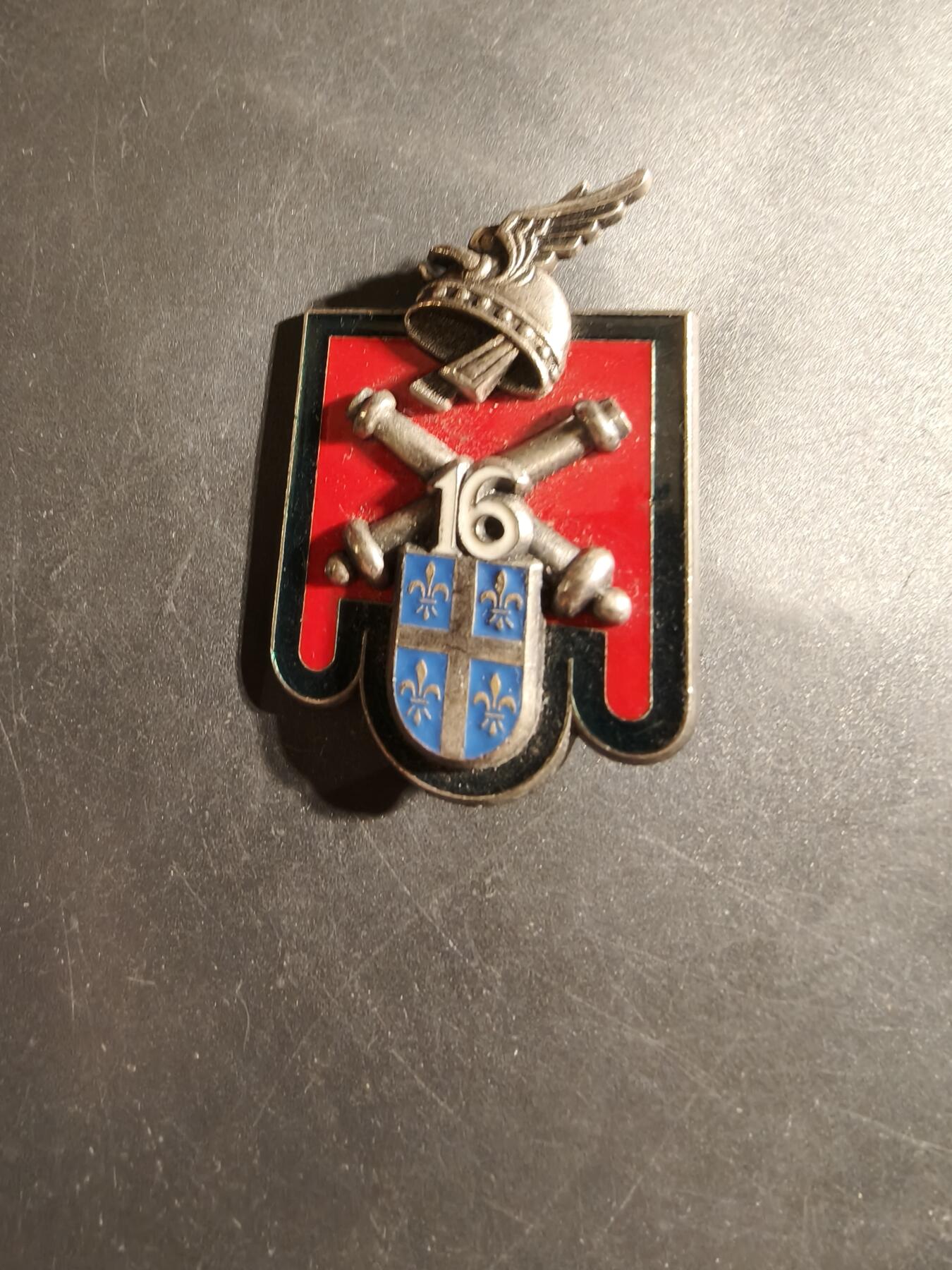 老王徽章第178期 法国第16炮兵团证章