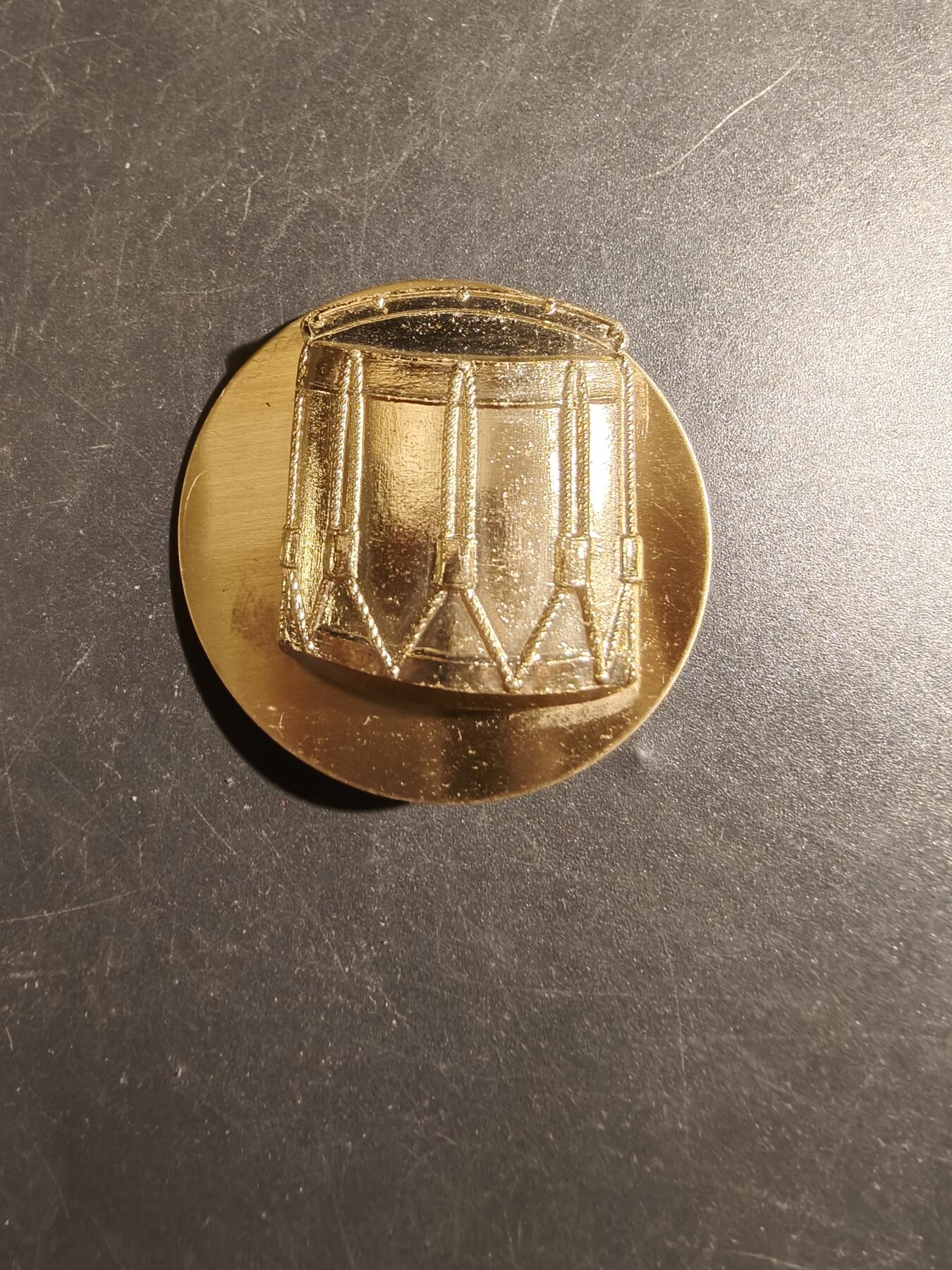 老王徽章第178期 英国军乐团军鼓手领章    女王时期