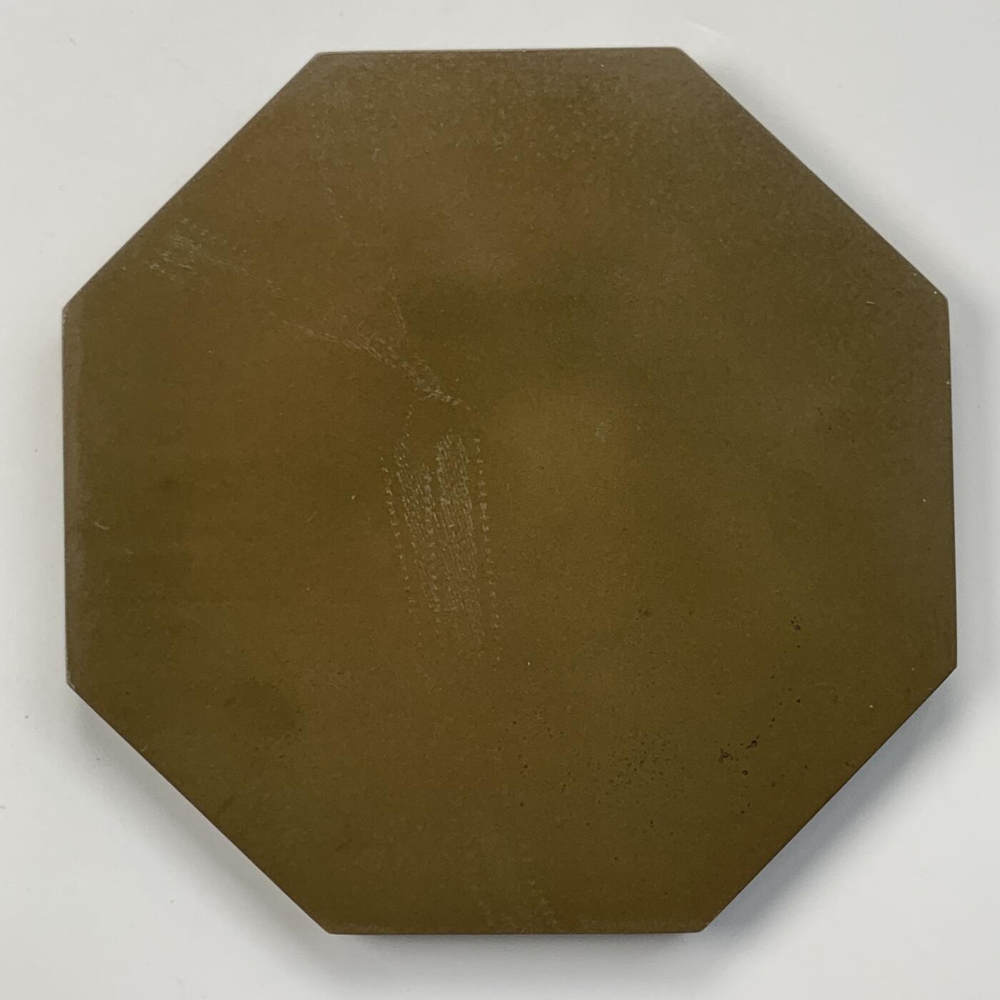 掌中浮雕-藏着的欧洲第050场 法国装饰艺术原铸原盒大版八角形铜章《逗鹦鹉的女人》，  作者: 大师狄拉玛，对边80mm，原盒