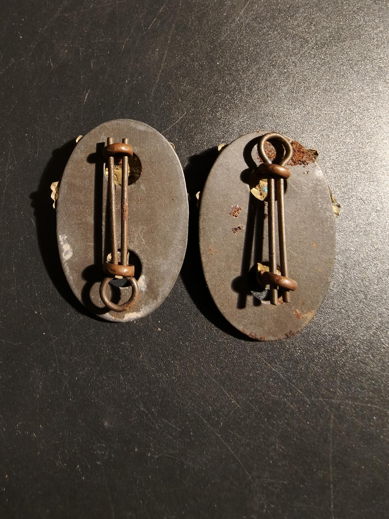 老王徽章第178期 英国军衔配饰都铎王冠一组    一战时期