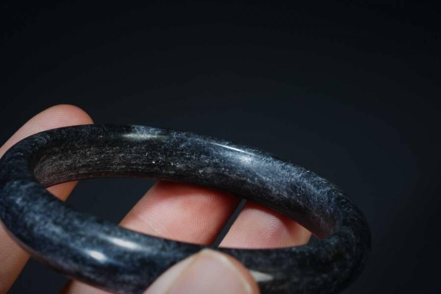 上海都达杂项专场五（全场包邮） 天然墨玉手镯87-45