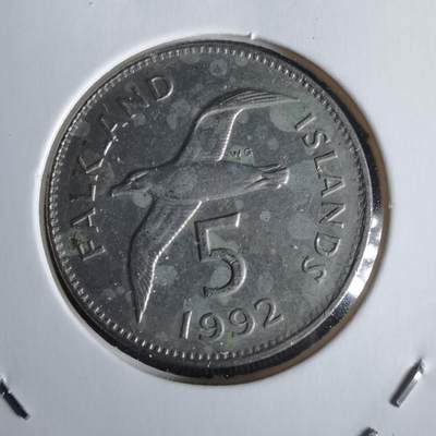 沼泽如烟--第968场 - 福克兰1992年5便士