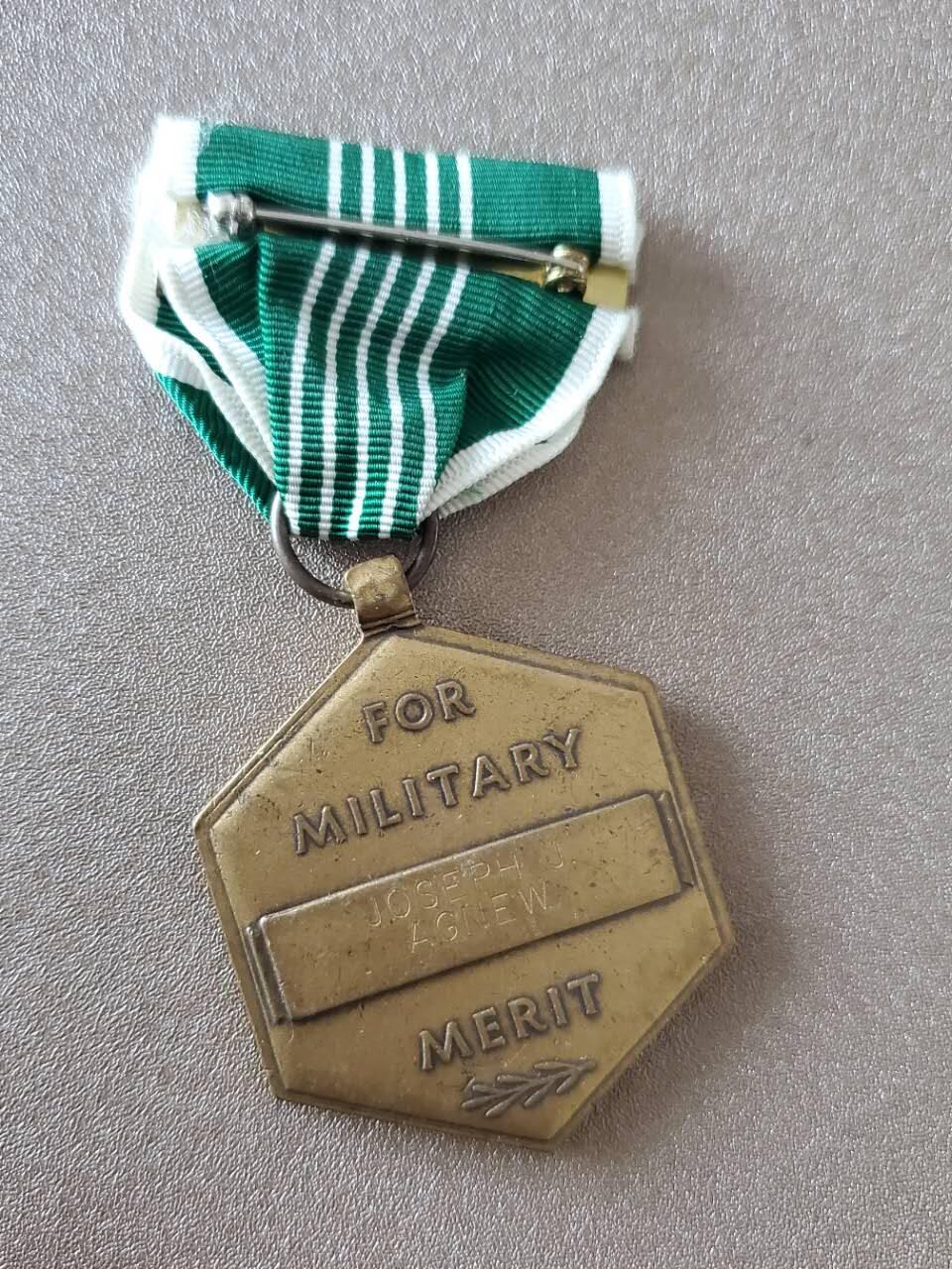 嘉宝良覃世界勋赏第23期拍卖 美国实发陆军功绩奖章