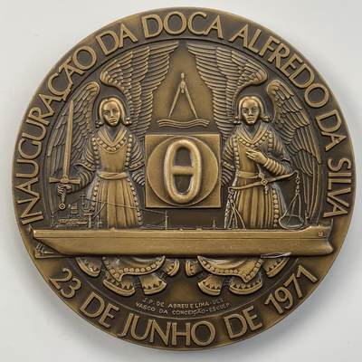 掌中浮雕-藏着的欧洲第050场 - 1971年葡萄牙马尔盖拉造船厂大铜章，80mm，259g