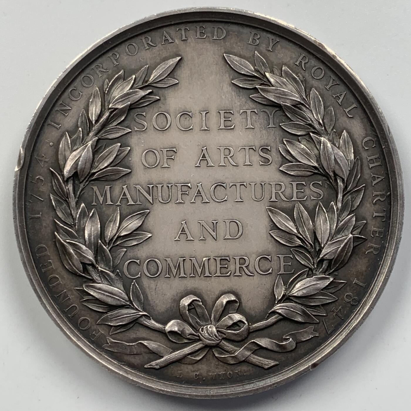 掌中浮雕-藏着的欧洲第050场 1901年英国皇家艺术、制造业与商业协会银章，55.6mm，97.12g，原盒