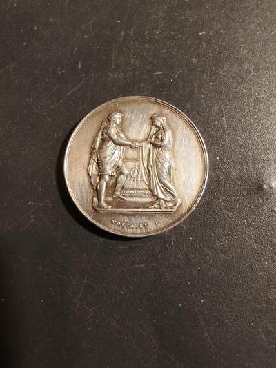 老王徽章第178期 - 法国银婚章    950银    直径29mm    重量10.8g