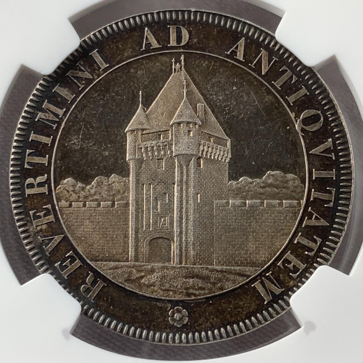 掌中浮雕-藏着的欧洲第050场 NGC MS62 : 法国尼韦尔奈文理艺术学会 , 37mm