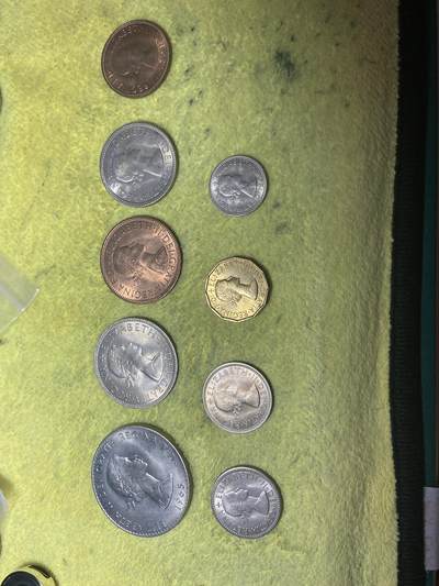 2026年第十二场(总第一百八十一场）外国好品散币场(免佣金) - 英国🇬🇧1965年清年份套币9枚(含丘吉尔逝世1克朗纪念币)