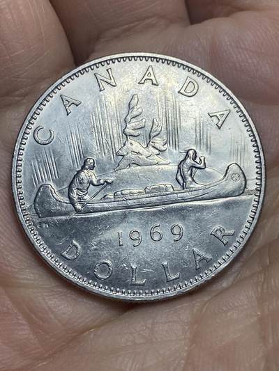 2026年第十二场(总第一百八十一场）外国好品散币场(免佣金) - 加拿大🇨🇦1969年1元(伊丽莎白二世中年花冠第二版)