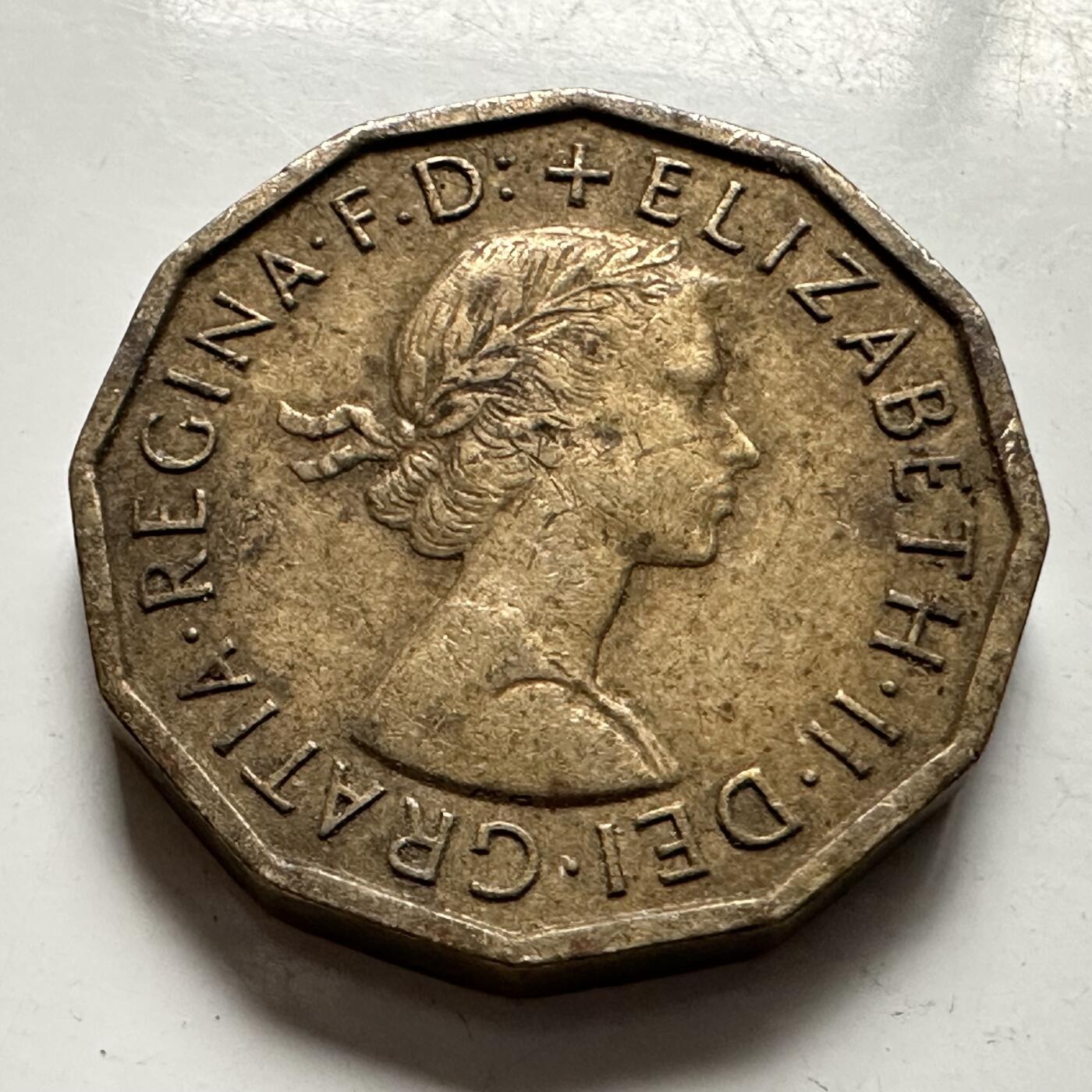 🌹外币初藏🌹🐯2026年第10场  每周二四六晚8️⃣点 接代拍 英国1964年3便士