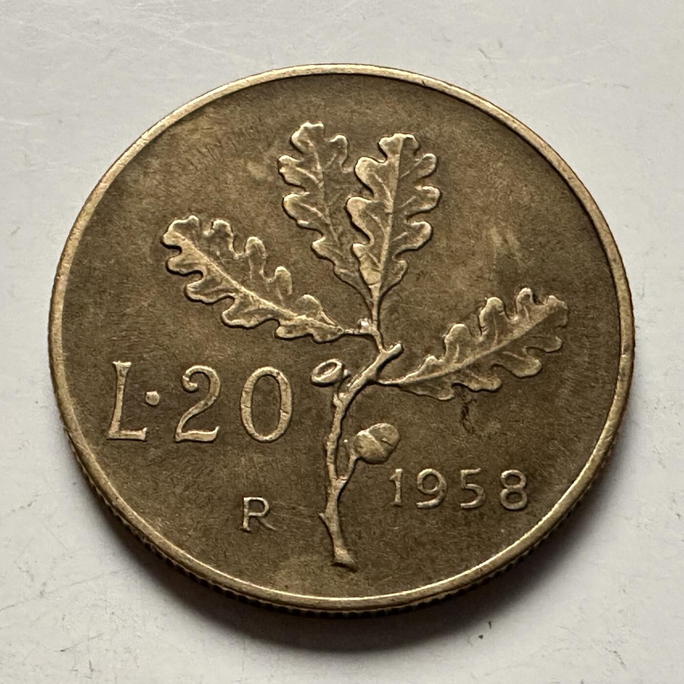 🌹外币初藏🌹🐯2026年第10场  每周二四六晚8️⃣点 接代拍 意大利1958年齿边20里拉