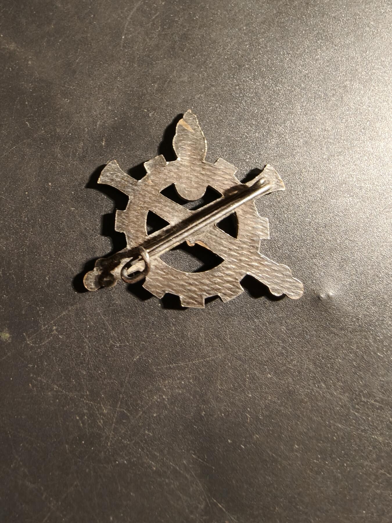 老王徽章第178期 法国陆军装备勤务局证章