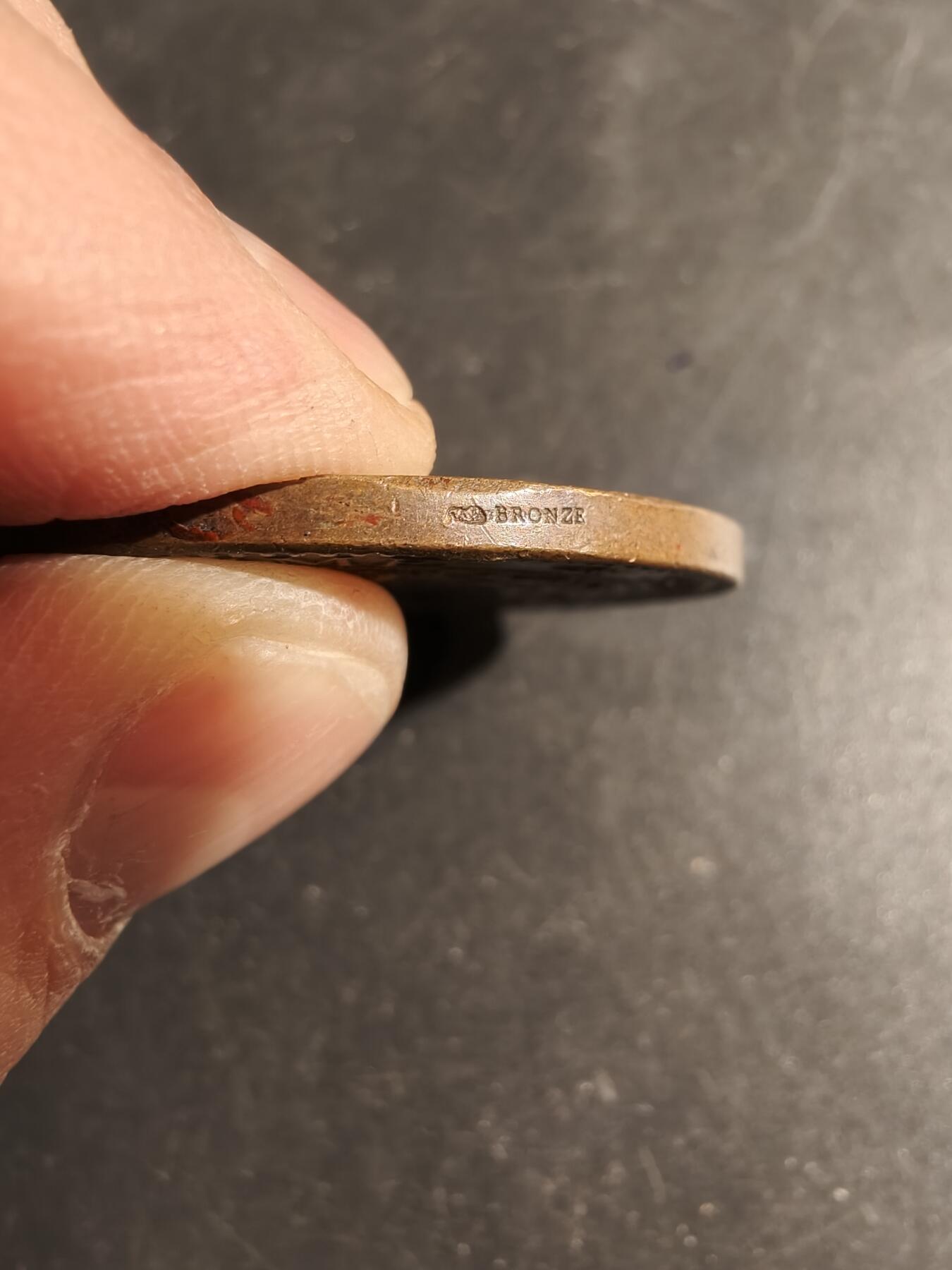 老王徽章第178期 法国索姆省农业协会大铜章    直径40mm    重量35g    大师阿尔菲杜布瓦作品