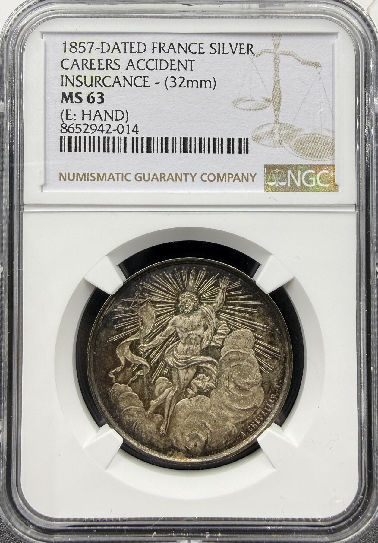 「木头集藏」章牌精品专场！ 1857年法国职业保险银章，MS 63，直径：32 mm，边铭：手指 ARGENT （1845-1860）彩色氧化很美，难得好品，少见银章。