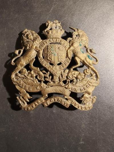 老王徽章第178期 - 英国皇家炮兵军官头盔饰板      大型尺寸     80×80mm     1878-1902版型
