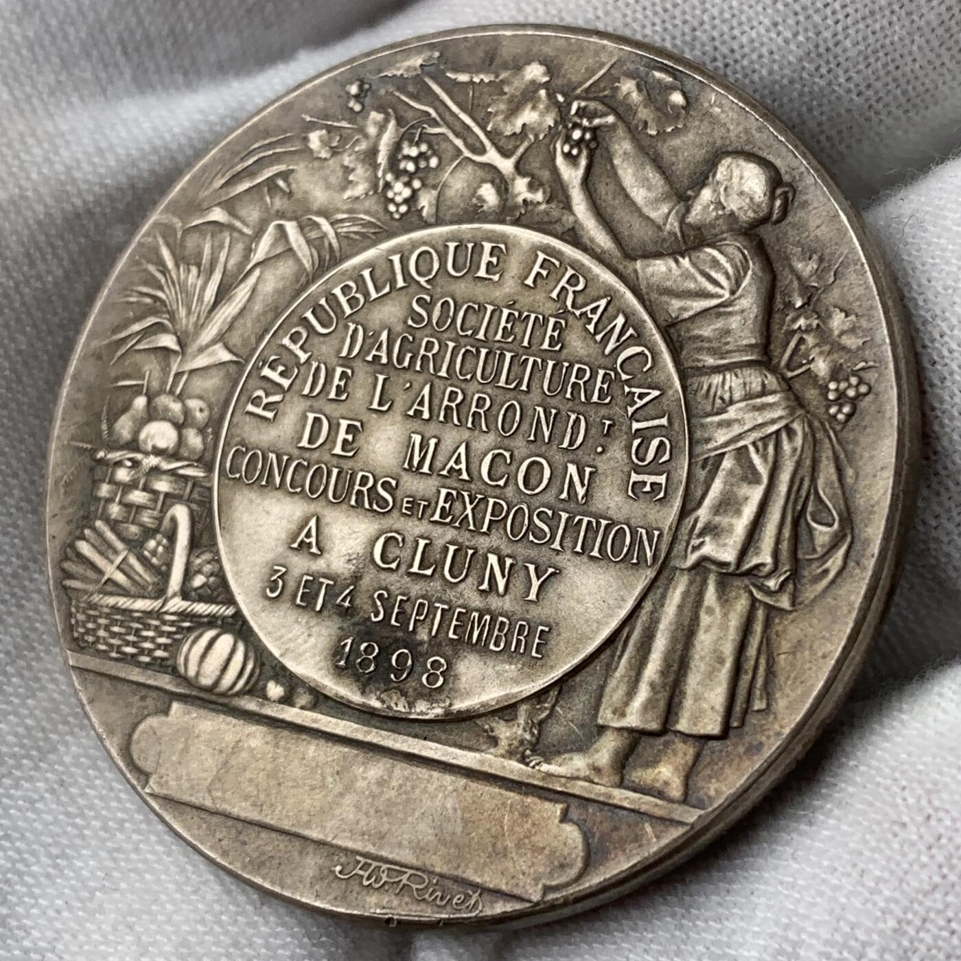 掌中浮雕-藏着的欧洲第050场 1898年法国马孔农业协会竞赛与展览银章，41mm，35.48g