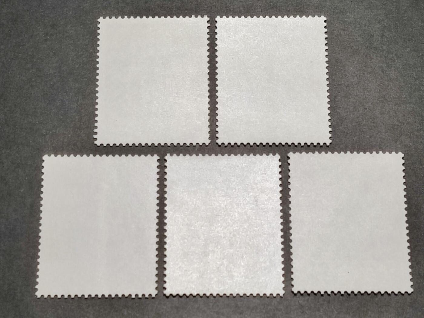 洪涛臻品批发群 精选邮票限时拍卖第1239期  J20建军 新全套 原胶背白面艳票挺! 全品!【邮商收购价280 尾图真实成交价324元】