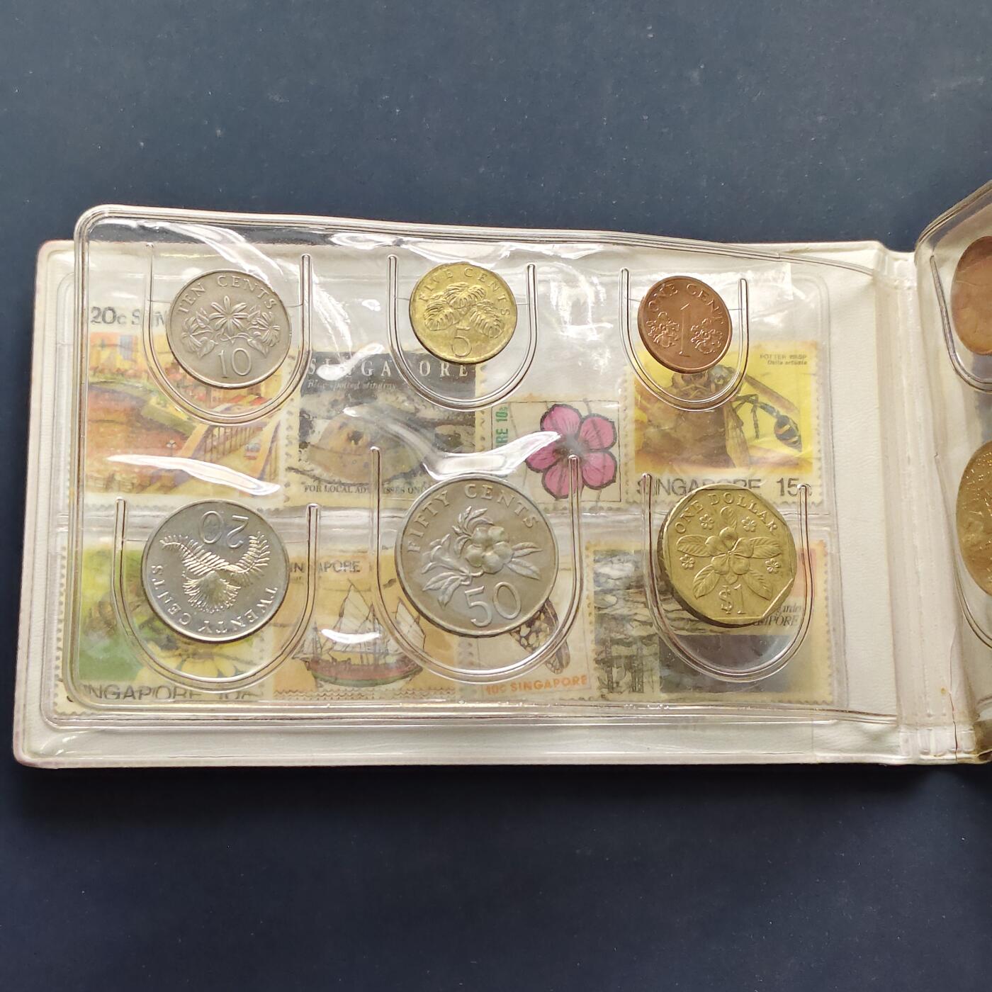 【全场包邮】纯粹捡漏拍496场-持续更新中 新加坡+马来西亚+印度尼西亚旅游套币3本6套