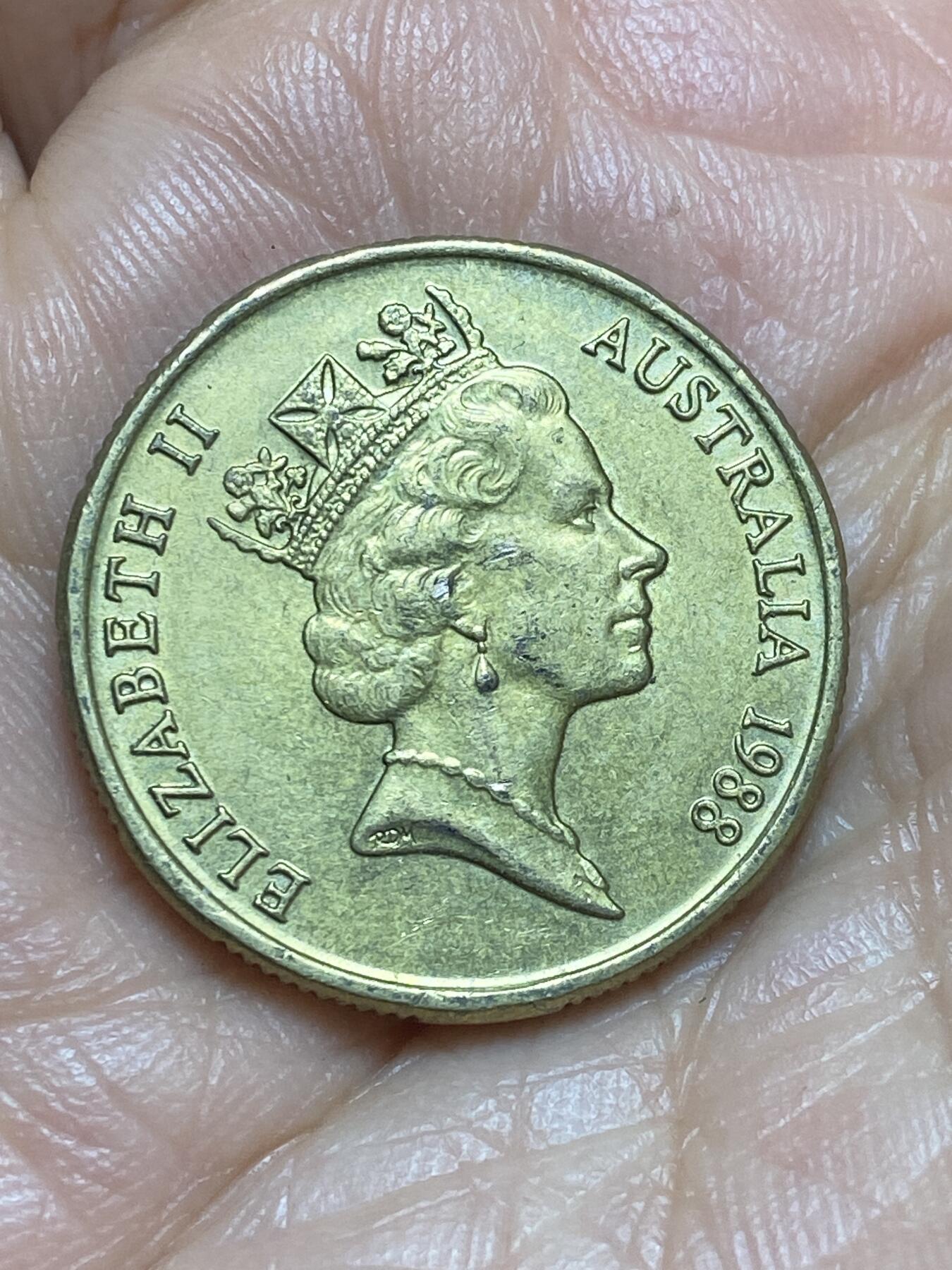 2026年第十三场(总第一百八十二场）外国好品散币场(免佣金) 澳大利亚🇦🇺1988年1元(第一舰队登陆澳大利亚200周年纪念币)