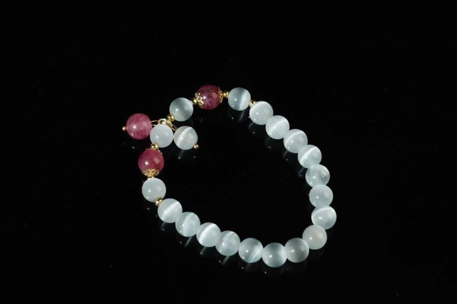 上海都达杂项专场五（全场包邮） 猫眼石手链87-302