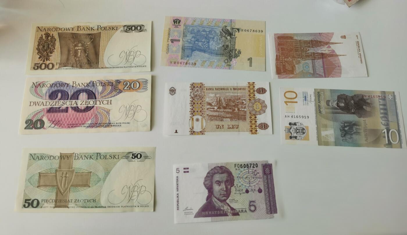 零零发流通品外国纸币拍卖 无佣金 杂币一组基本全新