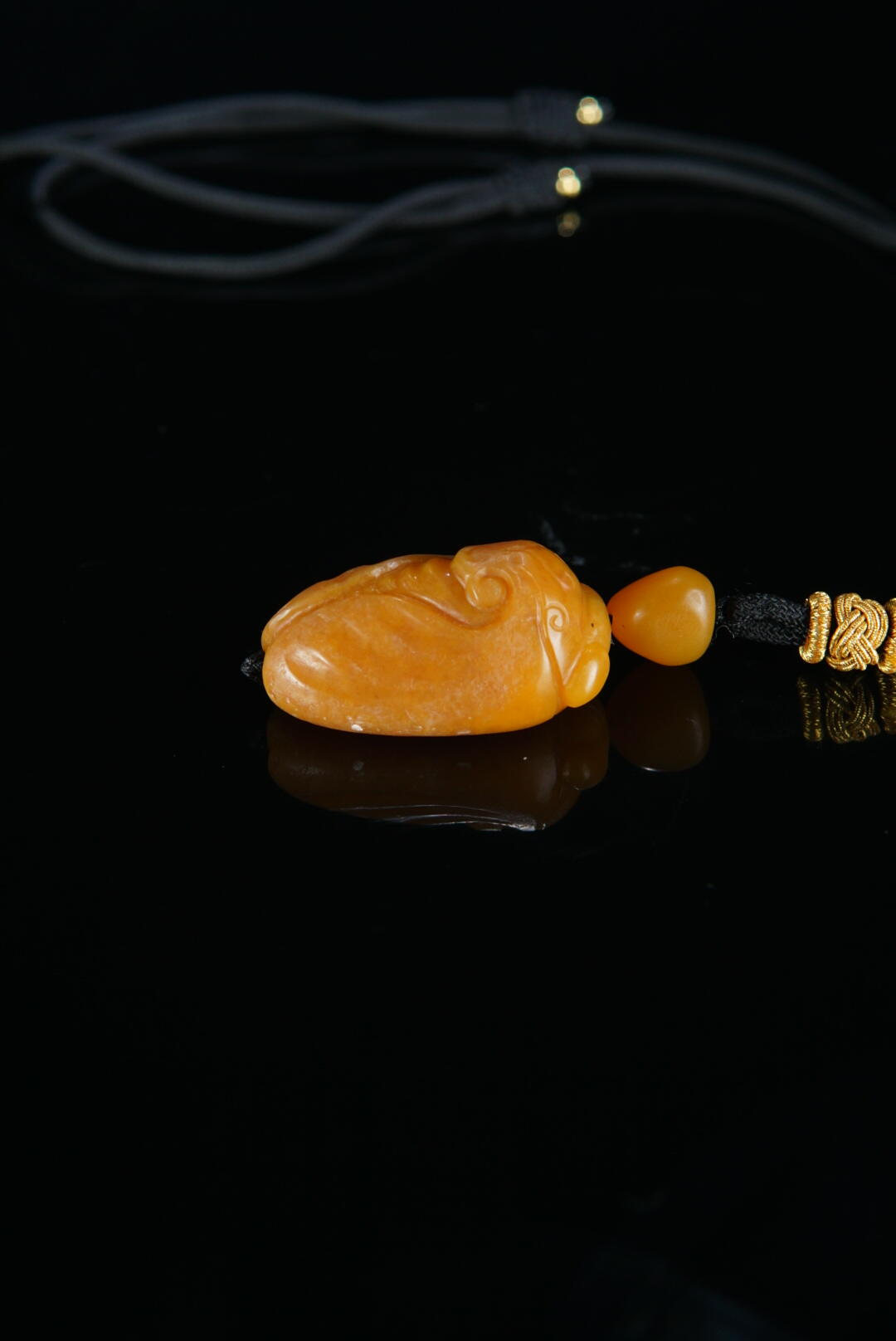 方寸藏珍·寿山田黄印章专场（一） 寿山田黄石《一鸣惊人》挂饰