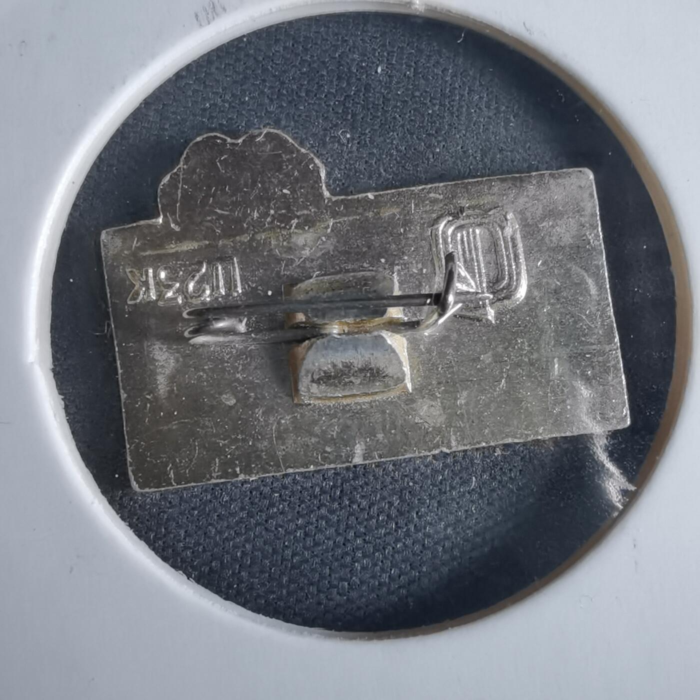 沼泽如烟--第970场 苏联1980年奥运胸章