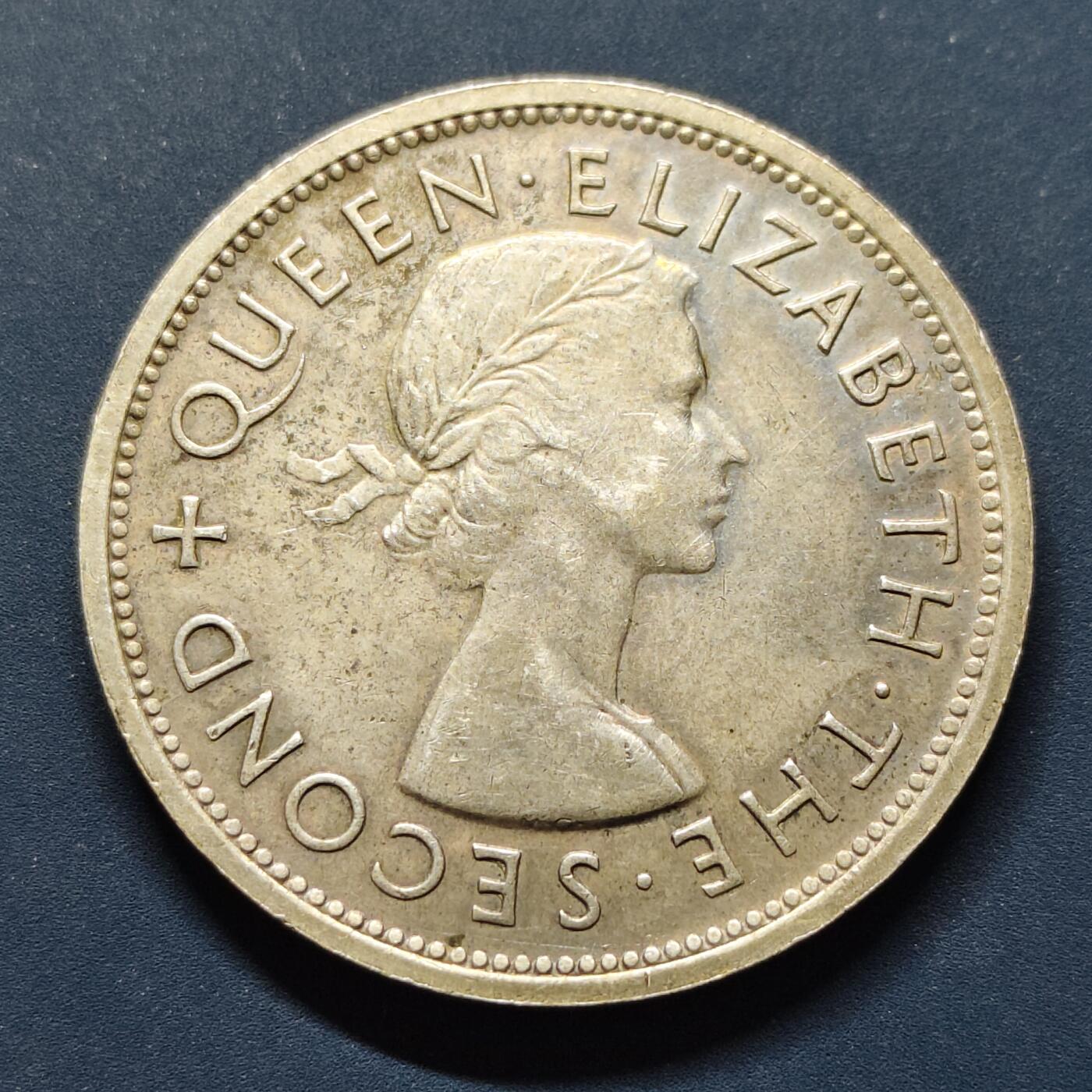 【全场包邮】纯粹捡漏拍497场-持续更新中 英属南罗德西亚1953年1克朗塞西尔·罗兹诞生100周年克朗型纪念银币【38.5毫米28.28克50%】-A