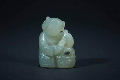 上海都达杂项专场五（全场包邮） - 和田玉雕小童子摆件87-159
