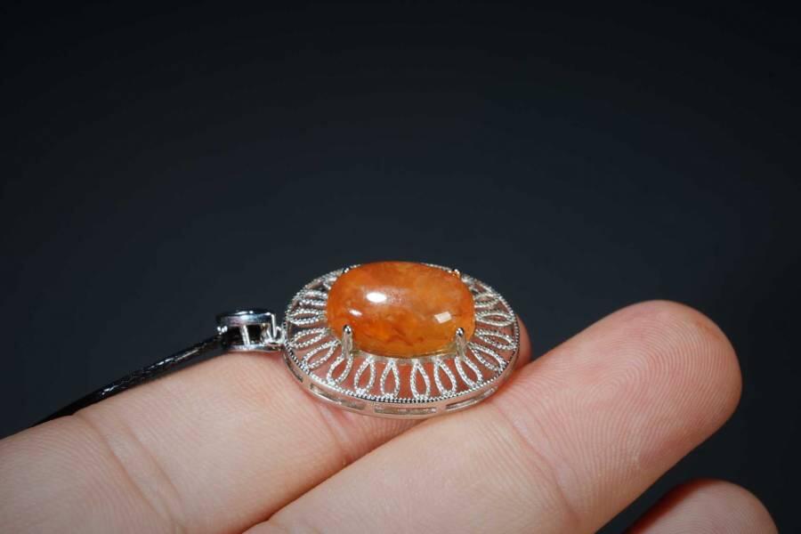 上海都达杂项专场五（全场包邮） 天然玛瑙蛋面吊坠挂件87-82