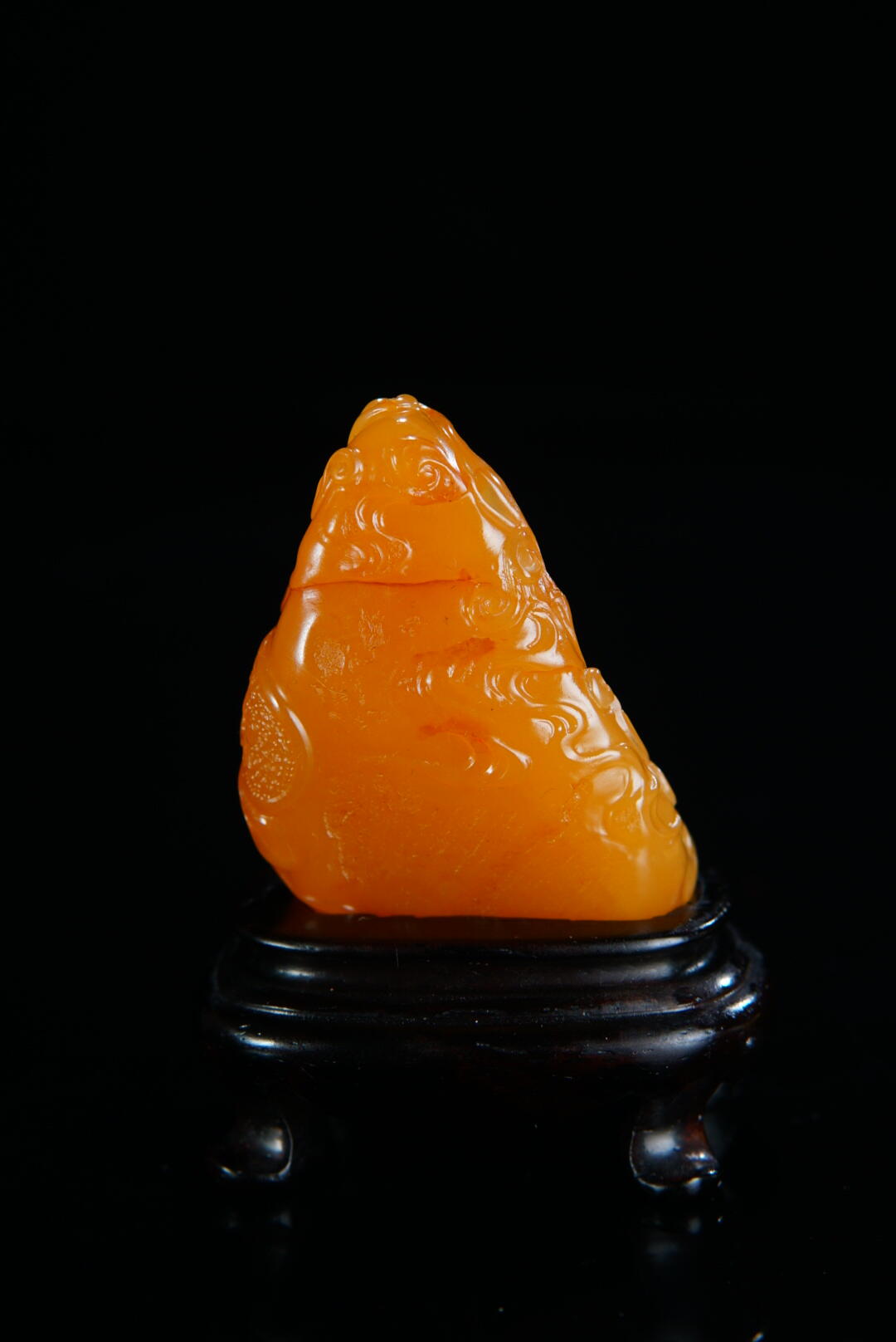 方寸藏珍·寿山田黄印章专场（一） 寿山田黄石《双螭献宝》摆件