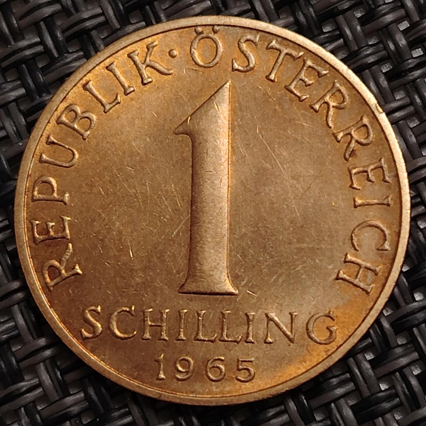 布加迪🐬～世界钱币(上海)🌾第 271 期 /  各国套币和散币