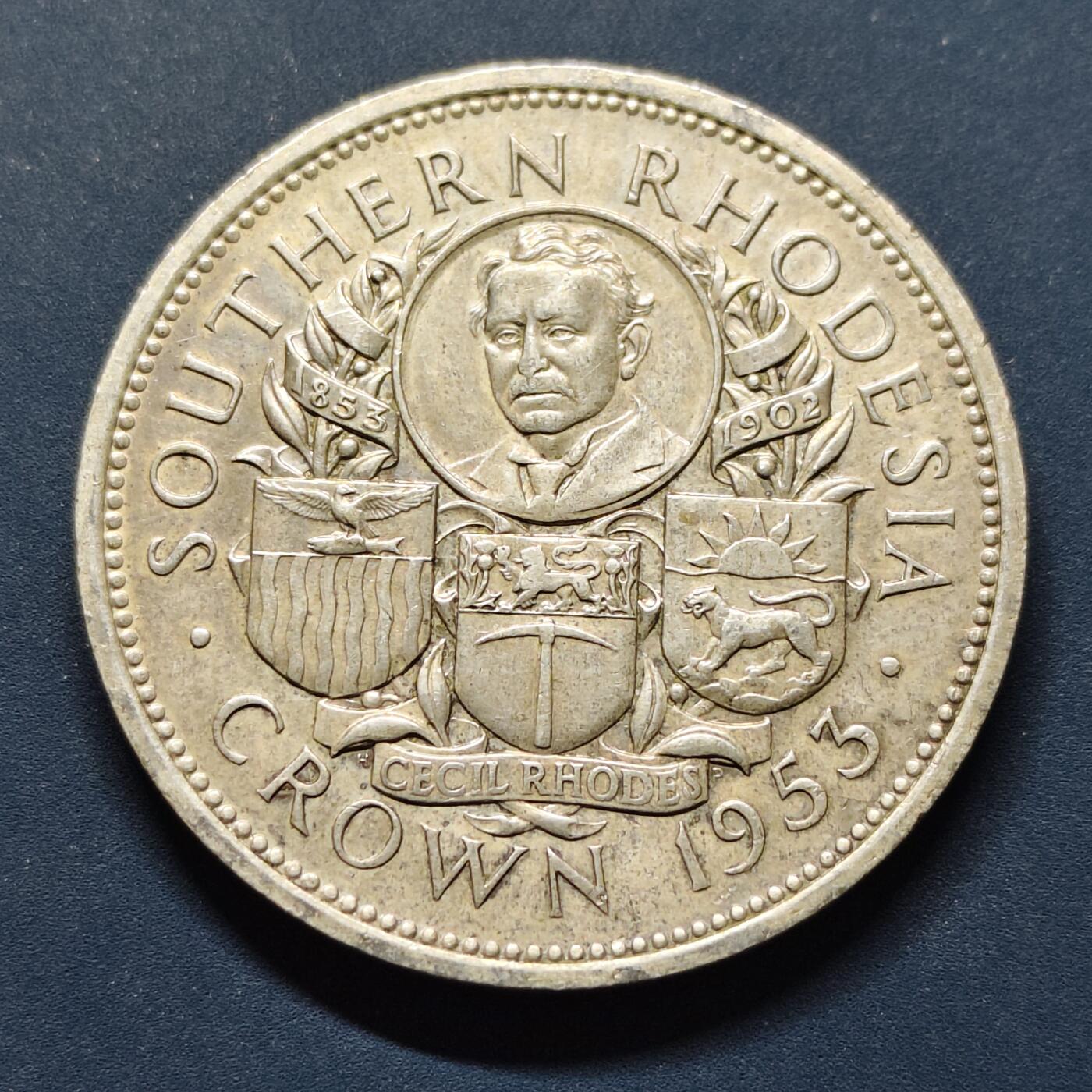 【全场包邮】纯粹捡漏拍497场-持续更新中 英属南罗德西亚1953年1克朗塞西尔·罗兹诞生100周年克朗型纪念银币【38.5毫米28.28克50%】-A