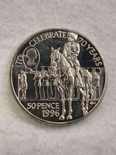 G&W世界散币，银币处理专场（第44场） - 圣赫勒拿1996年50便士 伊丽莎白二世70诞辰  克朗型