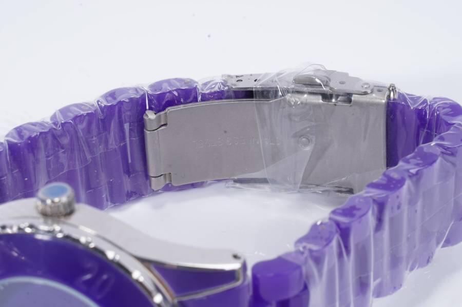 上海都达杂项专场五（全场包邮） STORM牌 紫色石英手表（正常能走）