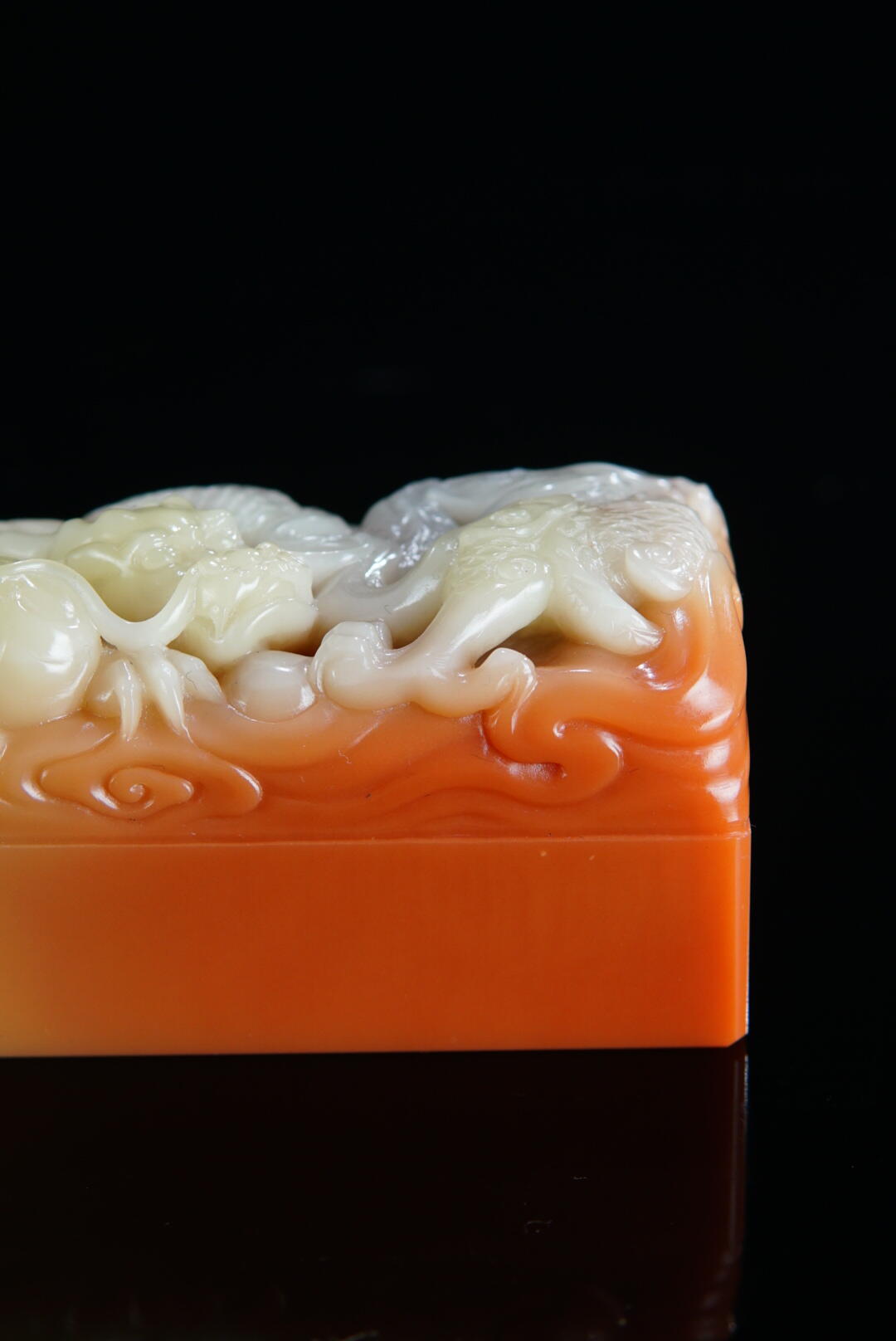 方寸藏珍·寿山田黄印章专场（一） 寿山芙蓉石《盘龙》印章