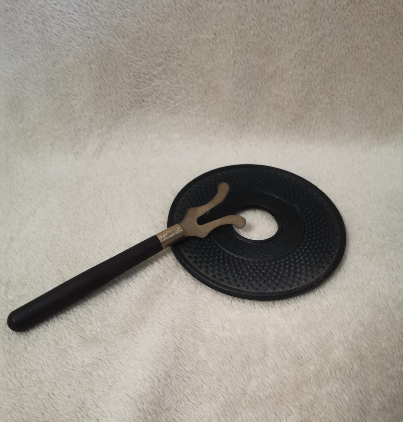 流金岁月•腊八八宝集锦集粹 “朱炳仁铜”——毛泽东字体款“天天向上”铜壶（纯铜，原价2880元，高21cm）