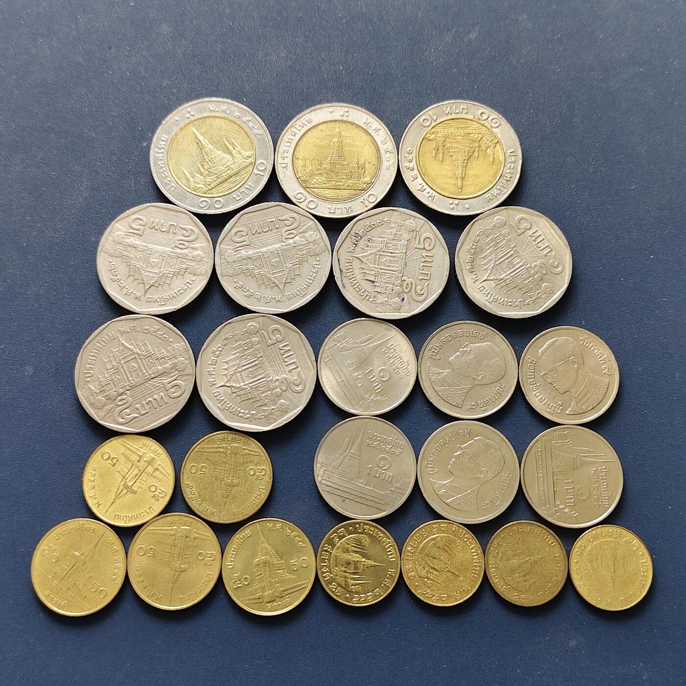 【全场包邮】纯粹捡漏拍496场-持续更新中 泰国各年份拉玛九世寺庙版24枚一组