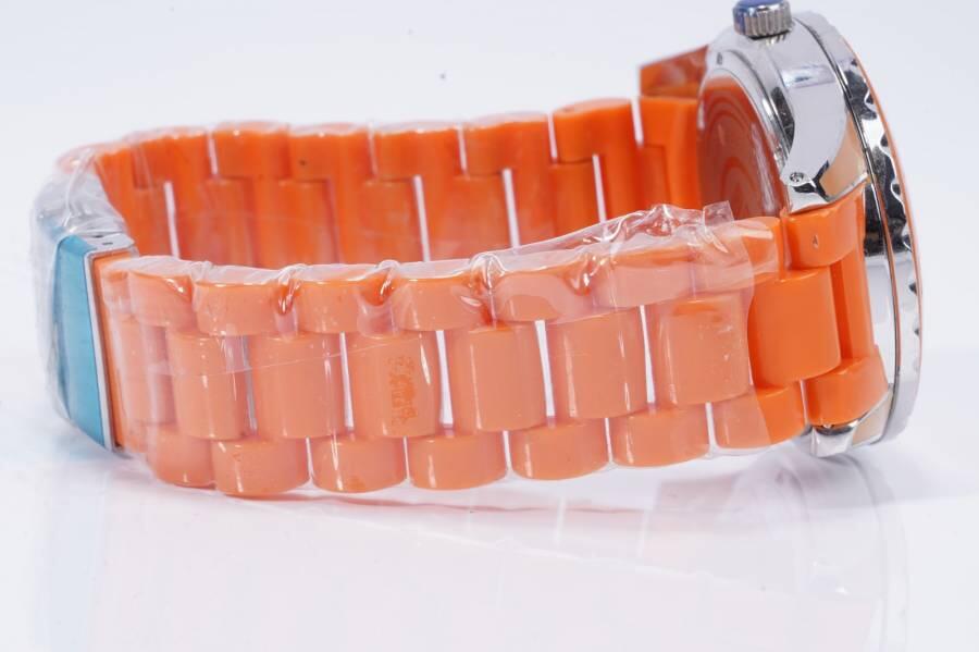 上海都达杂项专场五（全场包邮） STORM牌 橙色石英手表（正常能走）