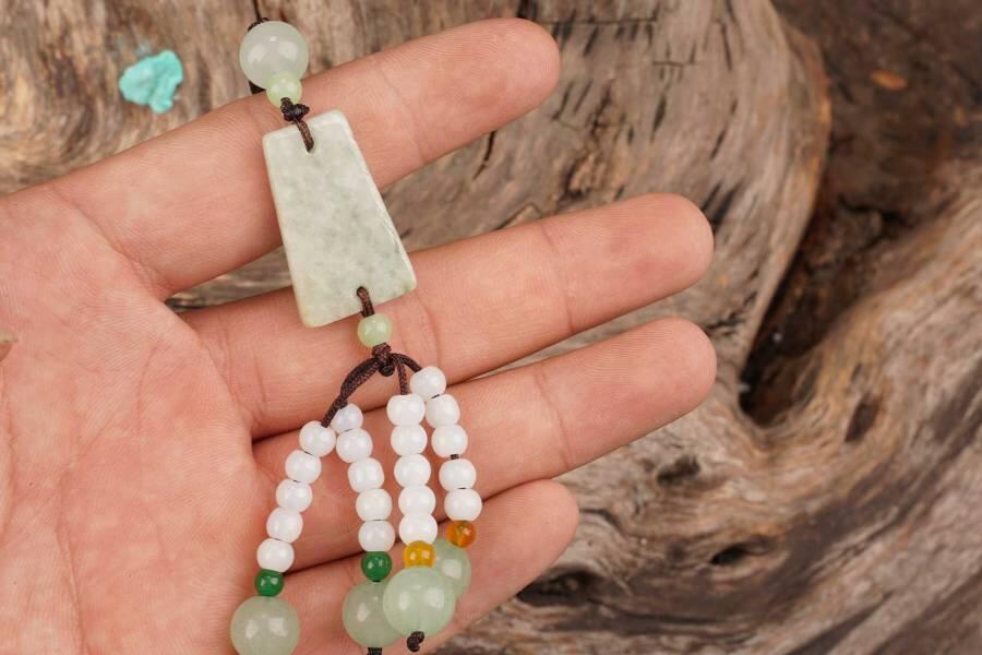 上海都达杂项专场五（全场包邮） 各式翡翠挂件 5件套