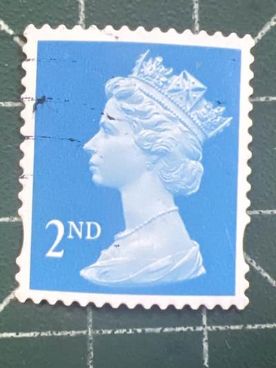 第1106 邮票专场 （无押金，捡漏，全场50包邮，偏远地区除外，接收代拍业务，本店十天发一次货） - 英国女王邮票