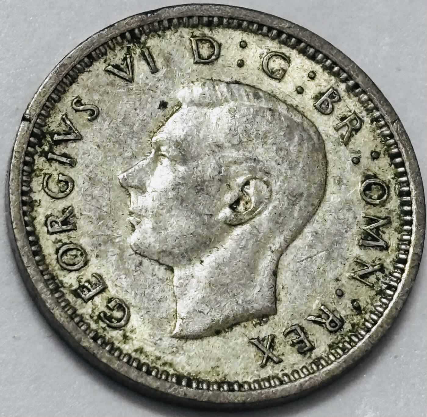 文馨钱币收藏 2026新年第四场（第 290 场）【长期接代拍品】 带光好品 1940 年英国乔治六世 3 便士银币，1.4 克 500 银