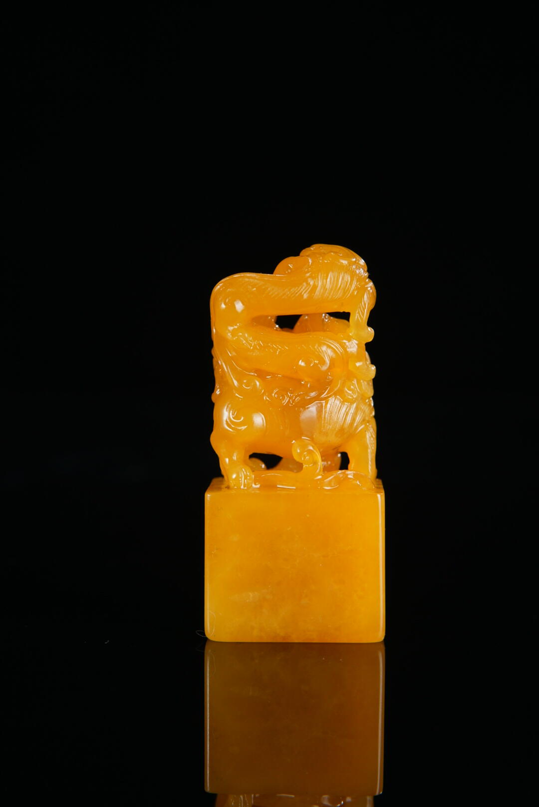 方寸藏珍·寿山田黄印章专场（一） 寿山田黄石《太师少师》钮章