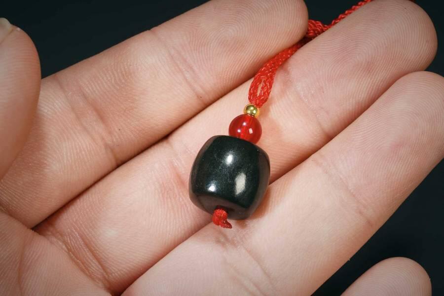 上海都达杂项专场五（全场包邮） 天然和田玉青玉桶珠挂件 附鉴定证书87-54