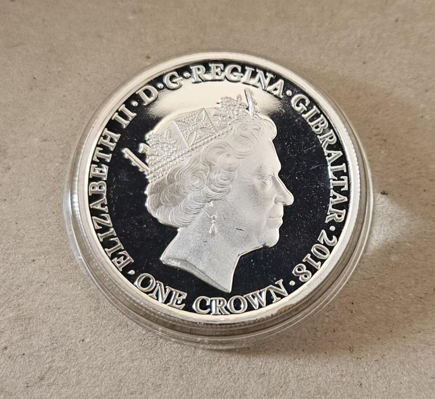 ❤️【币观天下】❤️ 第340期钱币拍卖- 2026.1.23周五晚上6点半场-长期征集拍品 直布罗陀2018年一战纪念永远不忘28克高浮雕镀金银币品如图