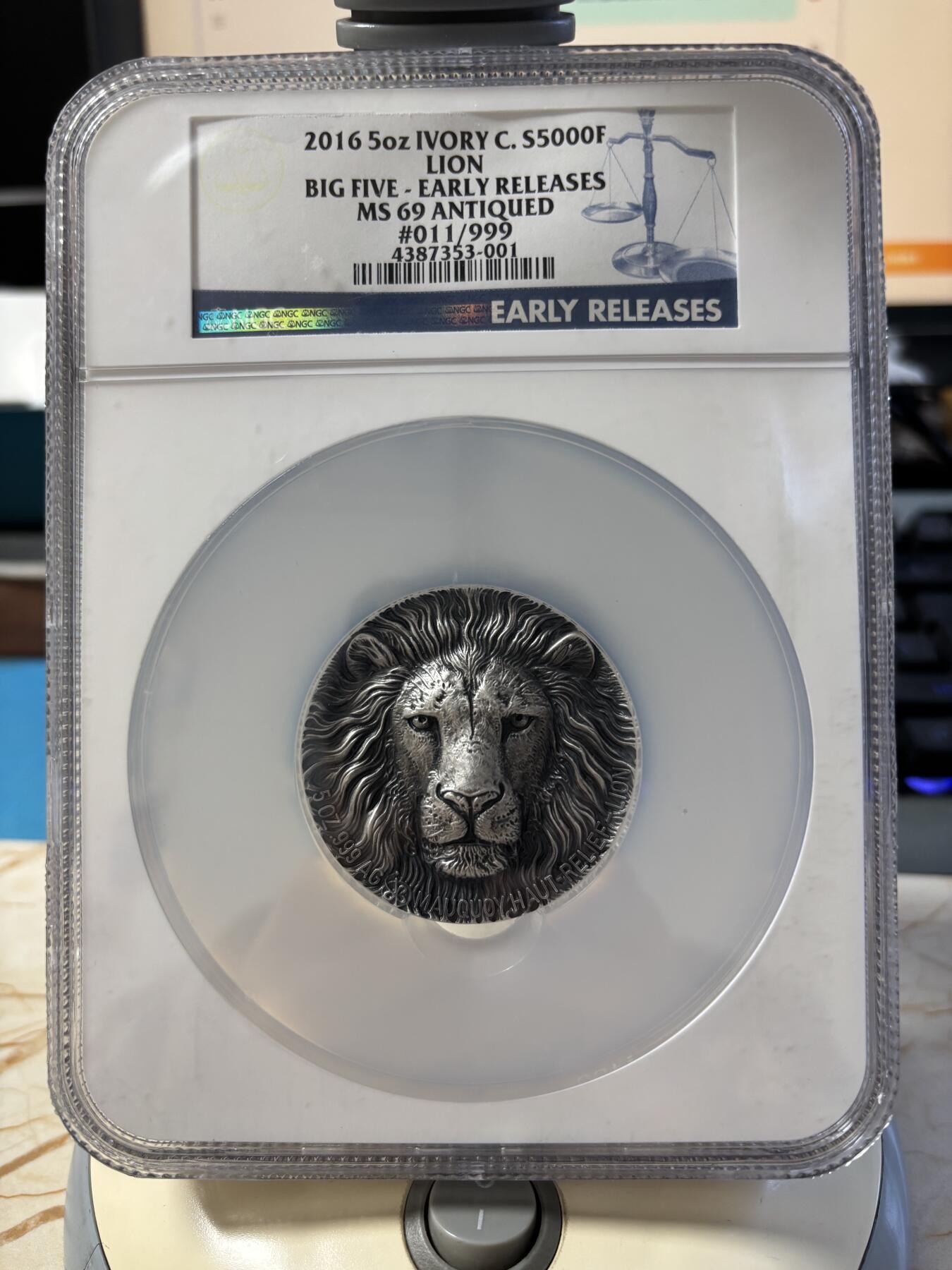 第189期拍卖 科特迪瓦2016年非洲五霸1狮子仿古5盎司银币NGC-MS69无盒无证书，999银，5盎司，发行999枚