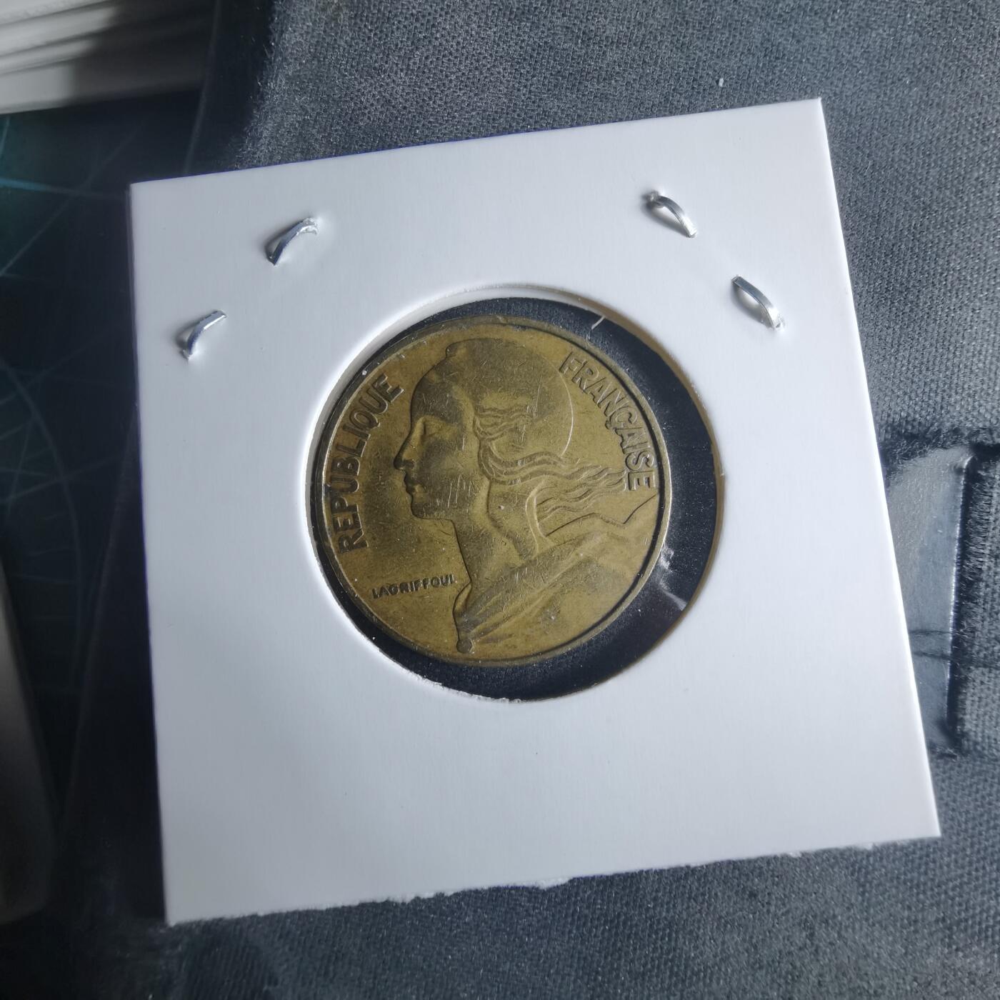 沼泽如烟--第970场 法国1964年20分