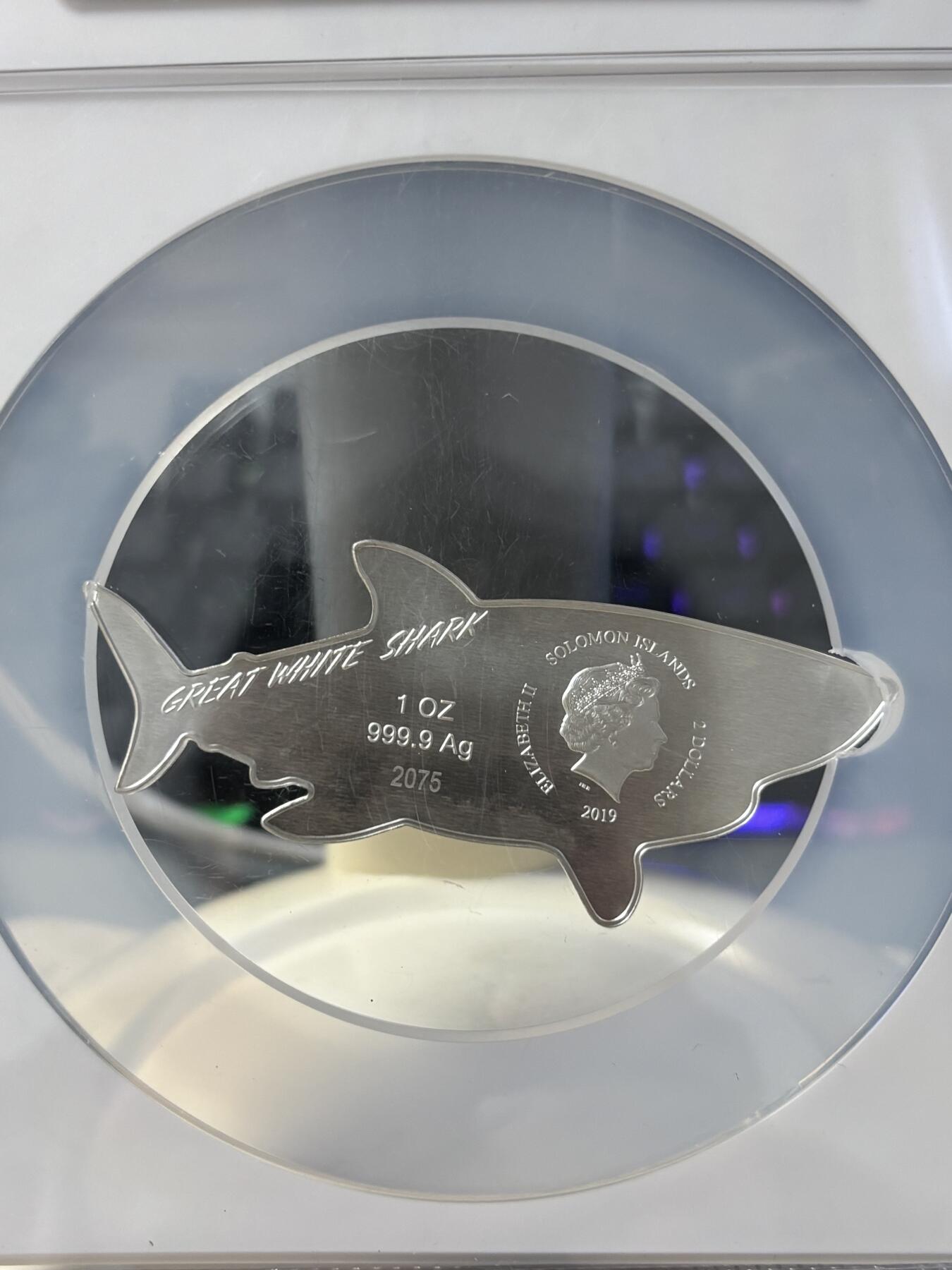 第189期拍卖 所罗门2019年深海猎人系列大白鲨异形银币NGC-PF69无盒无证书，999银，发行2500枚