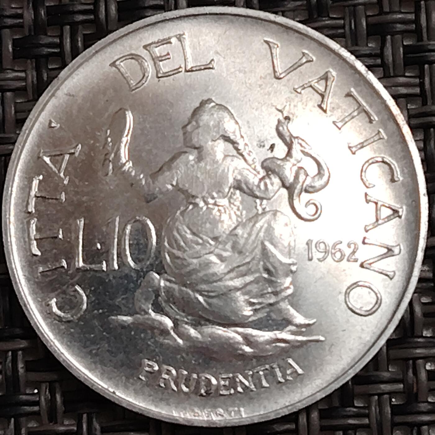 布加迪🐬～世界钱币(上海)🌾第 270 期 /  各国套币和散币 梵蒂冈🇻🇦 1962年 10里拉铝币