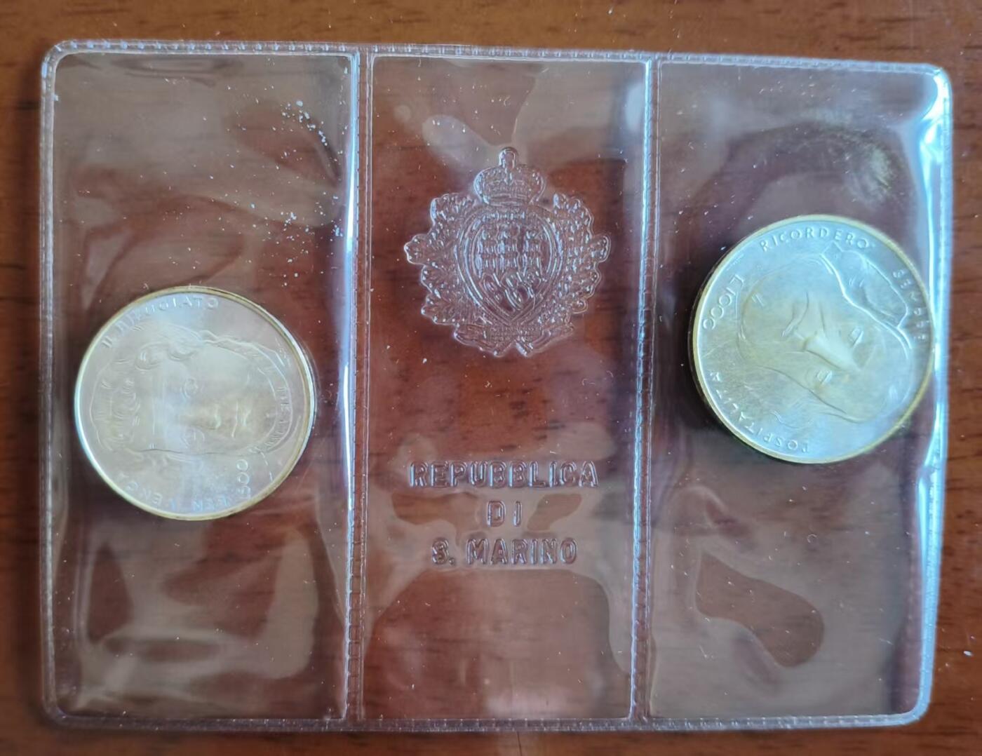 ❤️【币观天下】❤️ 第340期钱币拍卖- 2026.1.23周五晚上6点半场-长期征集拍品 圣马力诺1982年加里波弟逝世100周年纪念套装原盒证 含纯银21.38克